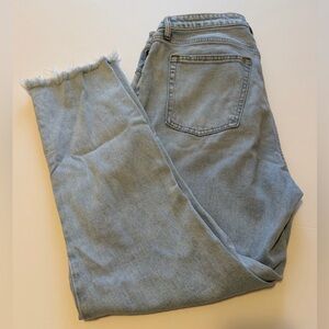 Abercrombie Curve Love High Rise Skinny Jeans 12R 31 Light Wash Distress